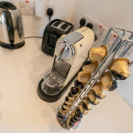 Stylish, Spacious Sea View House Дом отдыха Голуэй