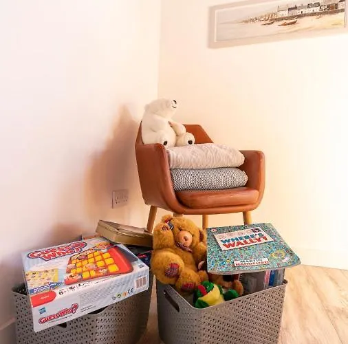 Nyaraló Stylish, Spacious Sea View House *